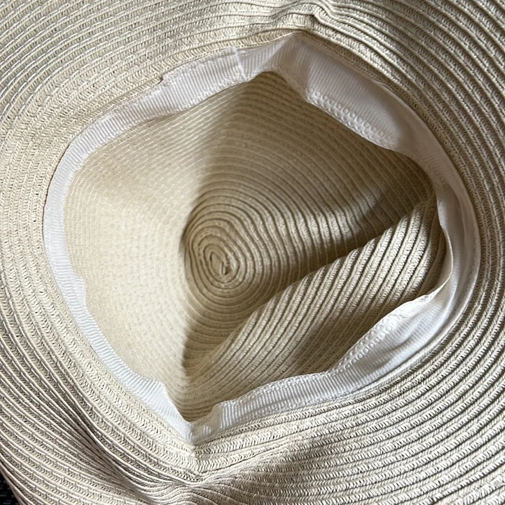 Women’s Wide Brim Foldable Packable Beach Straw Floppy Summer Hat NWOT